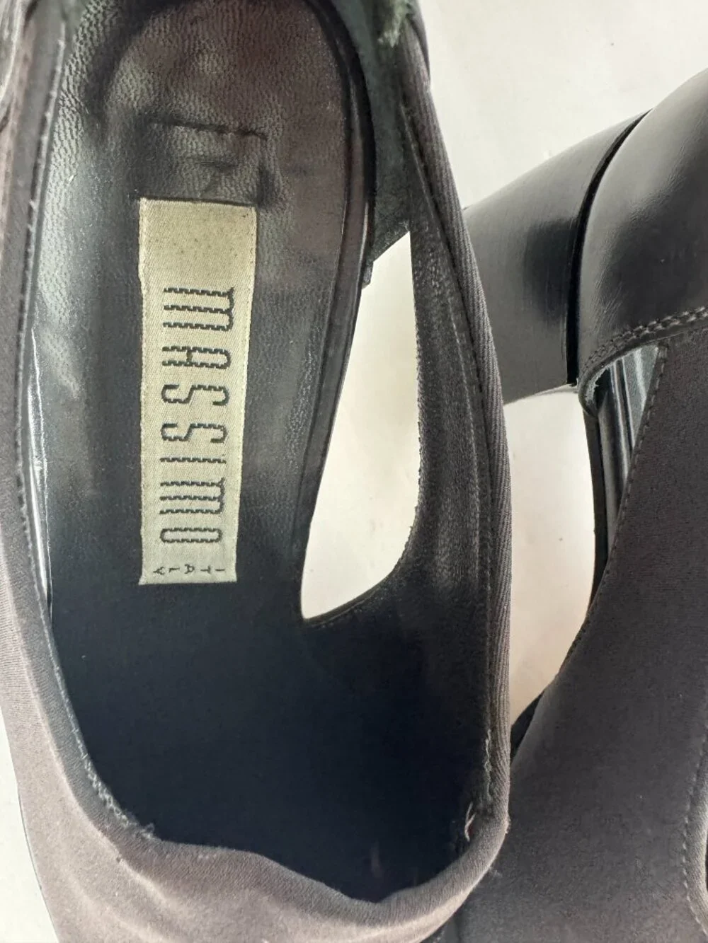 Elegant Vintage 90s Massimo Square Toe Block Heel Cut Leather Stretchy Like NEW